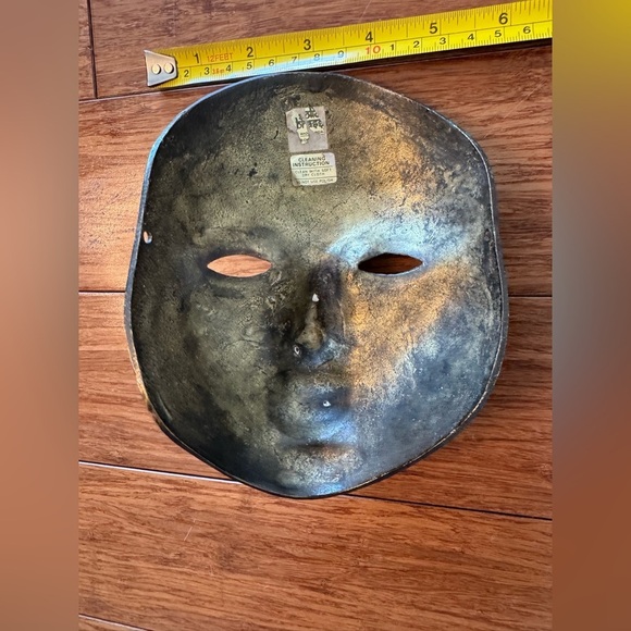 Vintage Solid Brass Decorative Mask, Made in India, Two-Toned Brass Mask - Picture 3 of 8